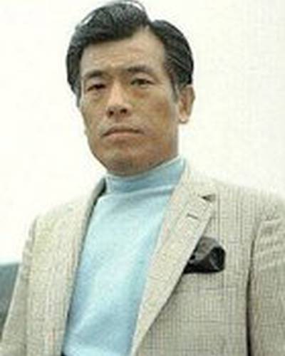 Акидзи Кобаяси фото