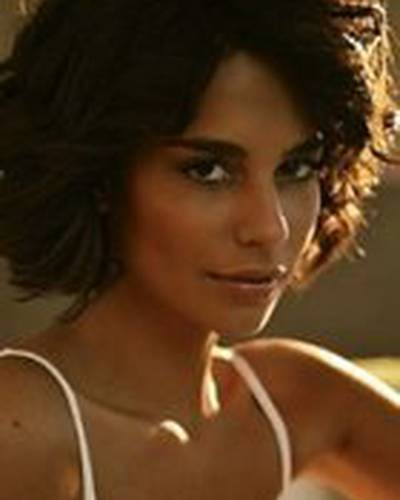 Nadia Hilker фото