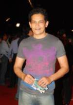 Атул Кулкарни фото