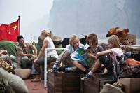 Кадр Команда Тигра и гора 1000 драконов