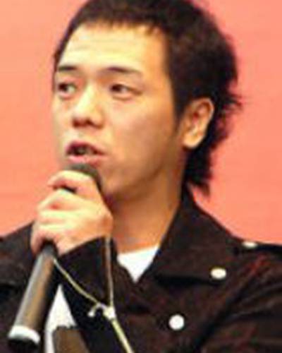 Ёсиюки Ябэ фото