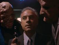 Кадр Существо в корзине 2