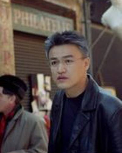 Пак Чун Хун фото