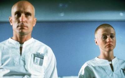 10 небанальных фантастических фильмов