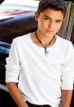 Логан Гроув фото