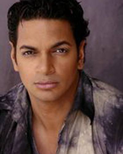 Крис Логан фото