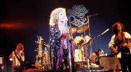 Кадр из фильма "Роза" - 1