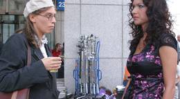 Кадр из фильма "Не родись красивой" - 1