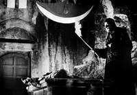 Кадр Колодец и маятник