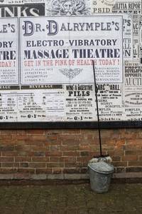 Кадр Взрослые игрушки