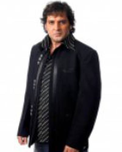 Шахбааз Кхан фото