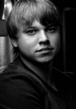 Антон Зенкович фото