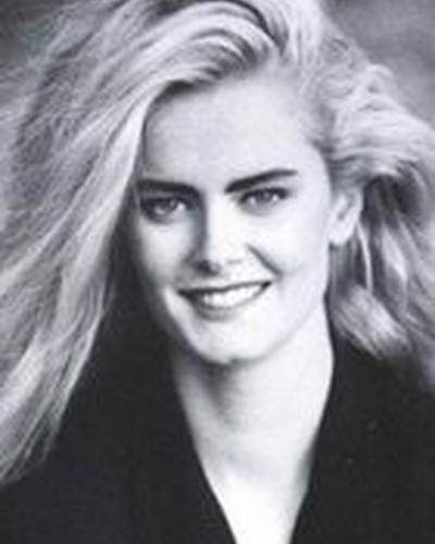 Кенденс Гош фото