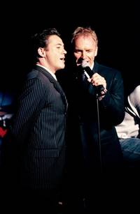 Кадр Элли МакБил