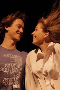 Кадр Поцелуй сквозь стену