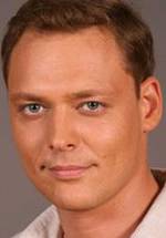 Артем Артемьев фото