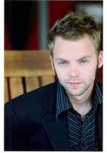 Эстебан Пауэлл фото