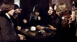 Кадр из фильма "Сперва получи аттестат" - 1