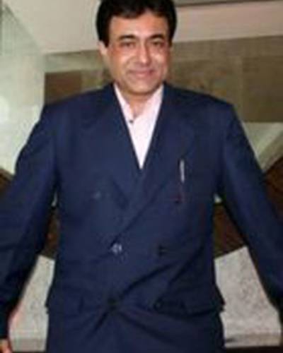 Нитиш Бхарадвадж фото