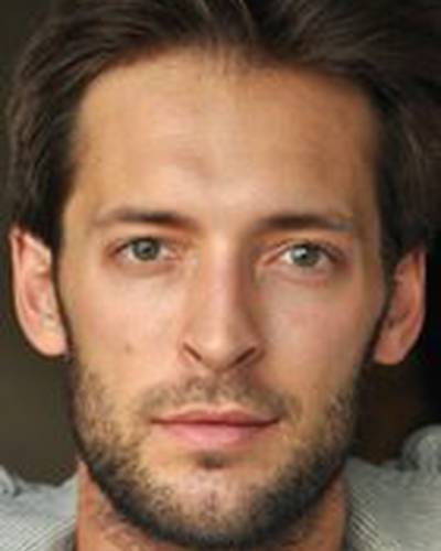 Кейд Кэрредин фото