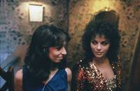 Кадр Разбитые зеркала