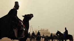 Кадр из фильма "Врата дракона" - 1