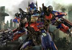 Майкл Бэй перезапустит «Трансформеров»