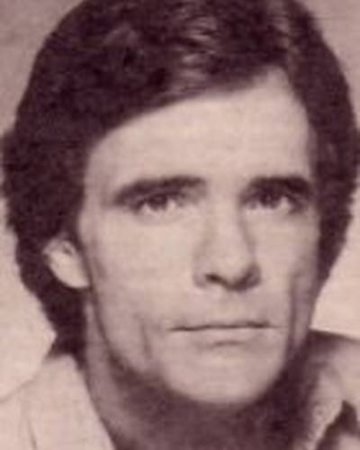 Эшби Адамс фото