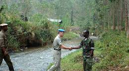 Кадр из фильма "Рукопожатие с Дьяволом" - 1