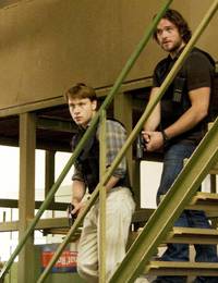 Кадр Касательно преступлений