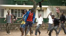 Кадр из фильма "Большие приключения в Африке" - 2