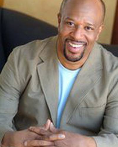 Уэсли Томпсон фото