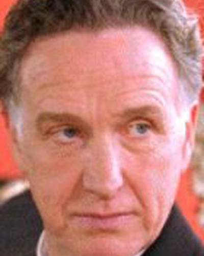 Том Батлер фото