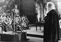 Кадр Добрые сердца и короны