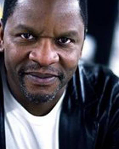 Майкл Эдвард Томас фото