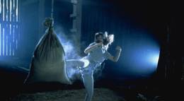 Кадр из фильма "Парень-каратист 4" - 2