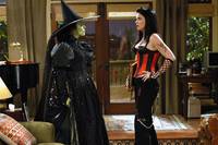 Кадр 2,5 человека