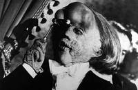 Кадр Человек-слон