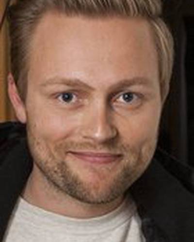 Сондре Крогтофт Ларсен фото