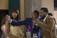 Кадр 50 оттенков черного