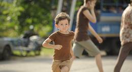 Кадр из фильма "Невозможное" - 1