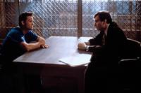 Кадр Незаконное вторжение