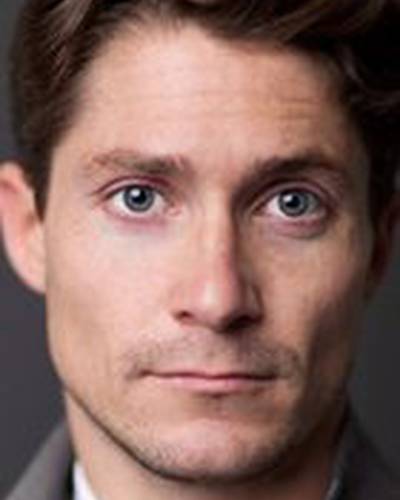 Мэттью МакКоулл фото
