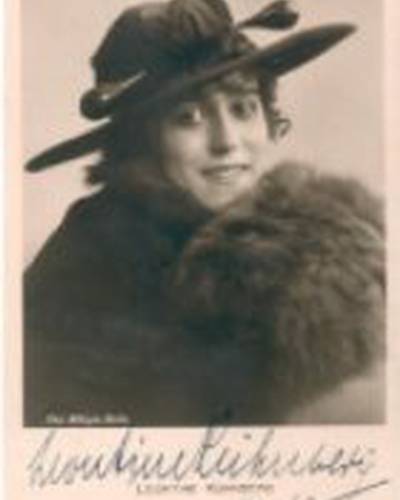 Leontine Kühnberg фото