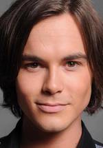 Тайлер Блэкберн фото