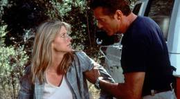 Кадр из фильма "В зоне опасности" - 1