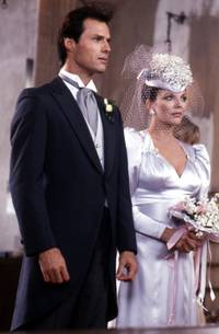 Кадр Династия