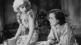 Кадр из фильма "Красная пыль" - 1