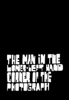 Человек в нижнем левом углу фотографии