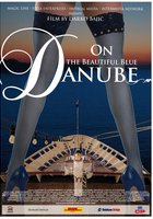 На красивом голубом Дунае